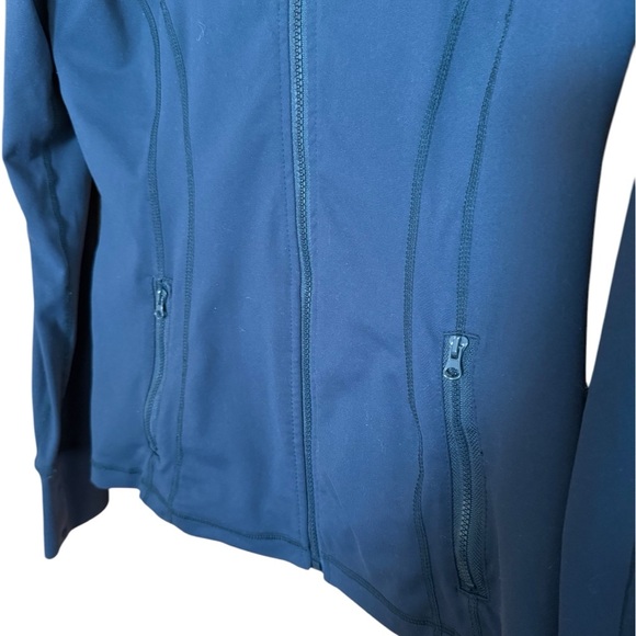 90 Degree By Reflex Blue Performance Jacket with Fitted Silhouette - Picture 4 of 15